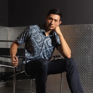 Luxury Performance Batik Shirt for Mens
